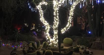 Amazing 2Bd/2Ba Scottsdale Condo directly across street from Fashion Square