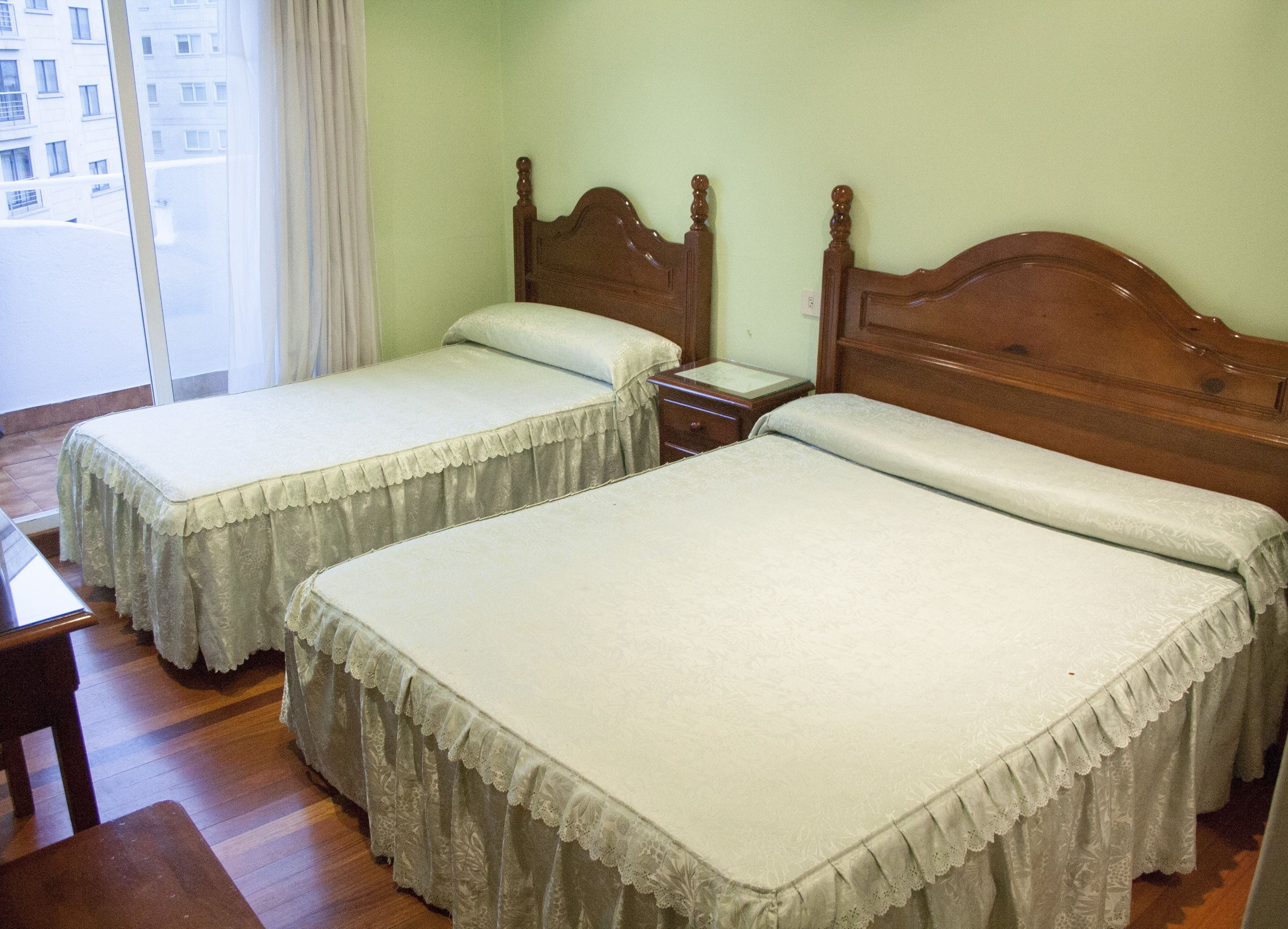 Habitación triple | Balcón