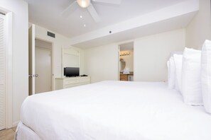 1 室のベッドルーム、アイロン / アイロン台、WiFi (無料)、ベッドシーツ