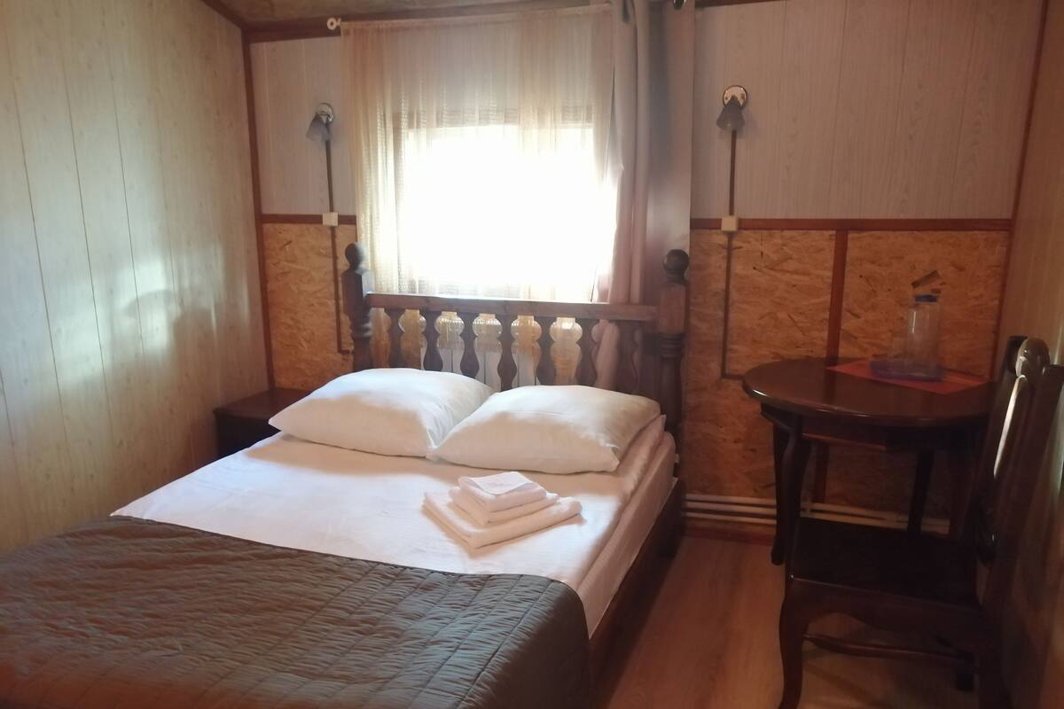 Singola Standard, 1 letto singolo | Con stile personalizzato, con arredamento individuale, insonorizzazione