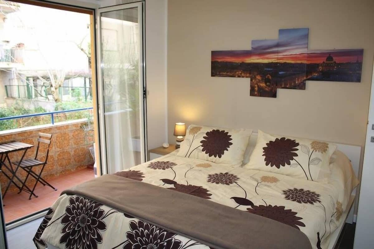 Double Room, Balcony