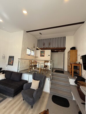 Comfort House | Living area - Ferienhaus am Stausee Bitburg (Biersdorf am See)