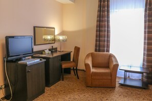 Junior Suite | Living area - Mitino Hotel (Moscow)