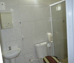 Shower, towels