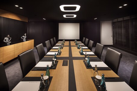 Metropolitan Hotels Bosphorus - Image 34