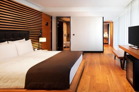 Metropolitan Hotels Bosphorus - Image 86
