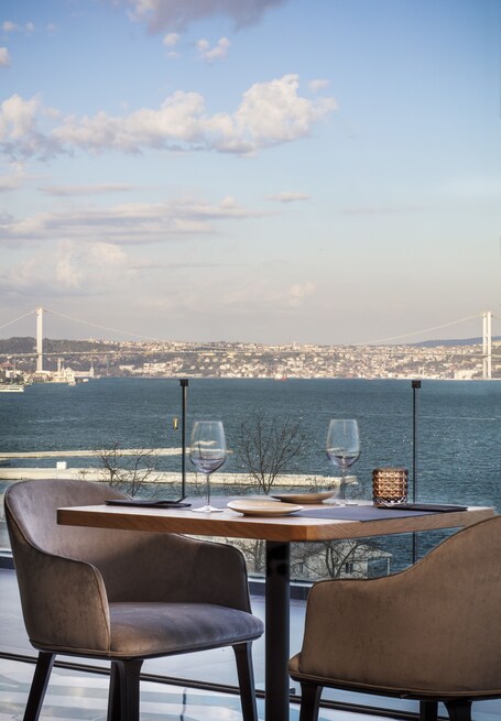 Metropolitan Hotels Bosphorus - Image 18
