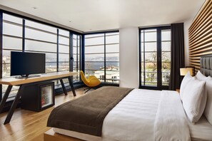 Superior Room, Sea View | View from room - Metropolitan Hotels Bosphorus (Istanbul)