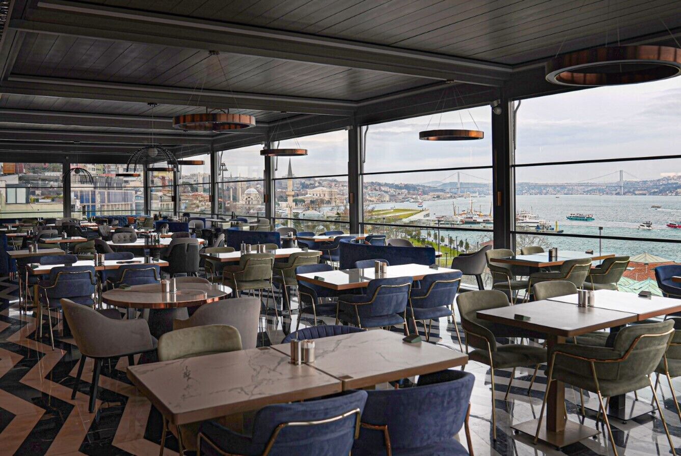 Daily buffet breakfast (EUR 15 per person)