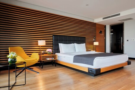 Metropolitan Hotels Bosphorus - Image 81