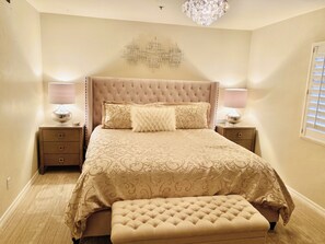 2 Schlafzimmer, Schreibtisch, Bügeleisen/Bügelbrett, kostenloses WLAN