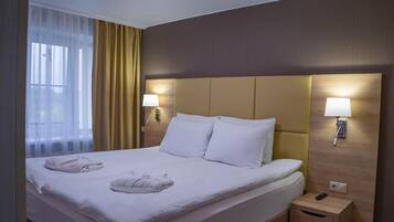 Lyxsvit - 1 sovrum | 1 sovrum, skrivbord, arbetsyta för laptop och gratis fast internet