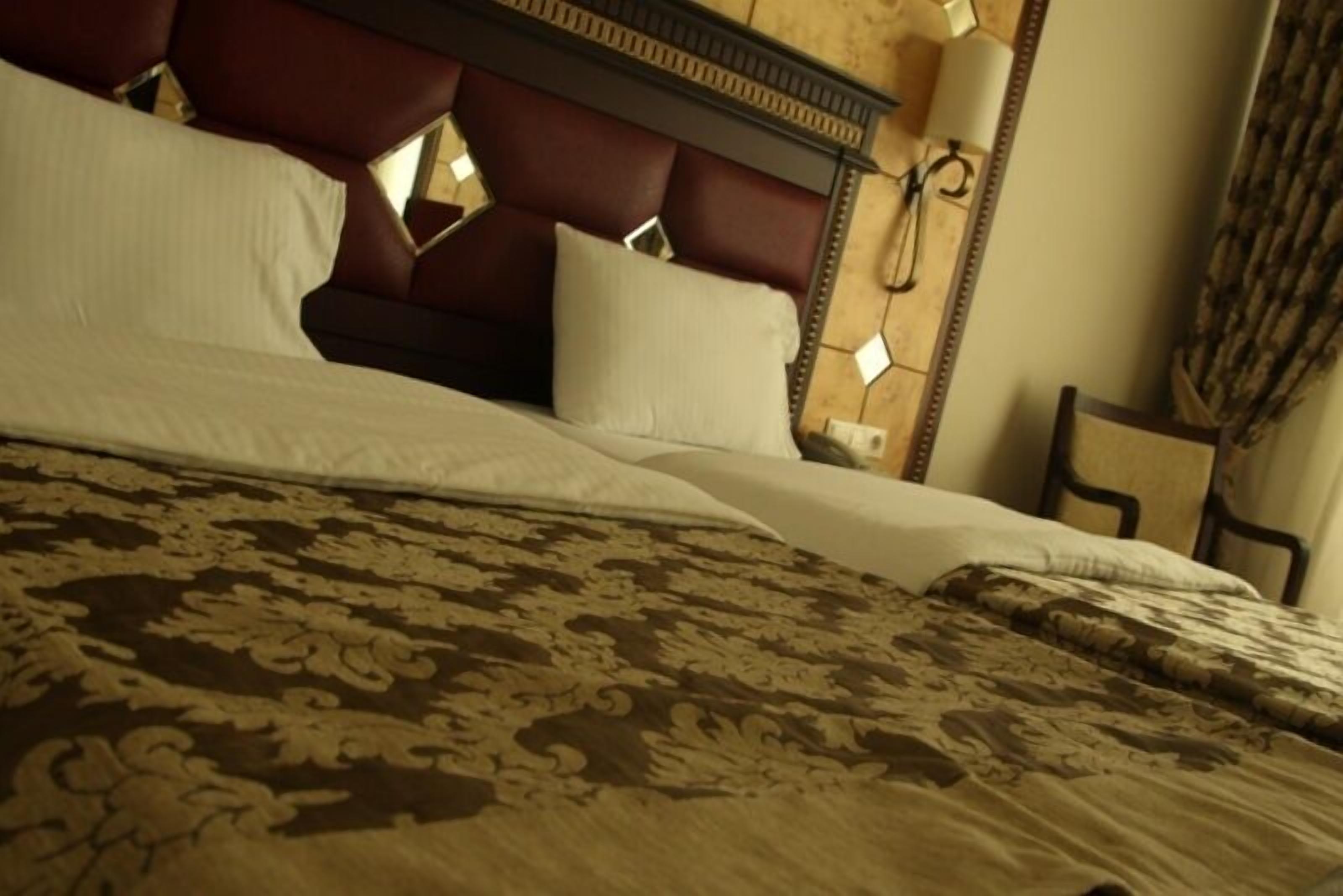 minibar, in-room safe, desk, free wifi