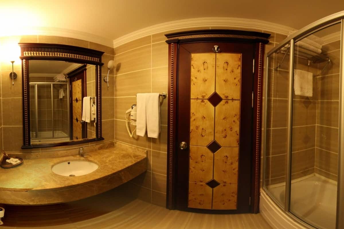 free toiletries, hair dryer, towels