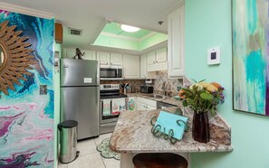 Frigorifero, microonde, forno, lavastoviglie