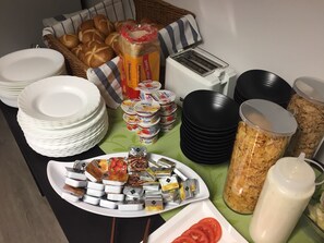 Tägliches inbegriffenes Frühstücksbuffet