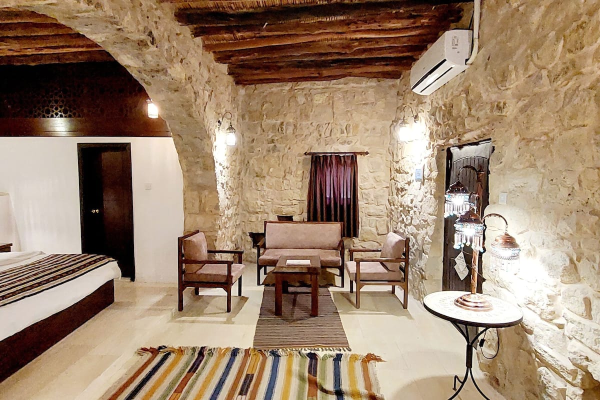 suit- suite room | 1 bedroom, premium bedding, minibar, in-room safe