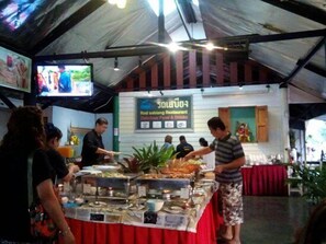 Restaurant - Supanich Railway Station (Chiang Mai)