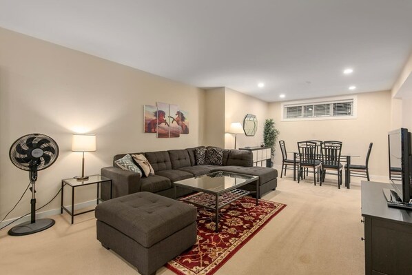 TV, fireplace, video games