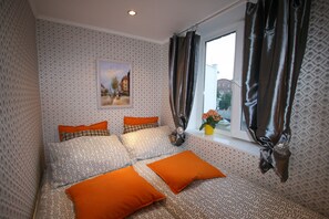 Standard Double Room, Private Bathroom | Iron/ironing board, free WiFi, bed sheets - Art Galaktika Hotel (Moscow)