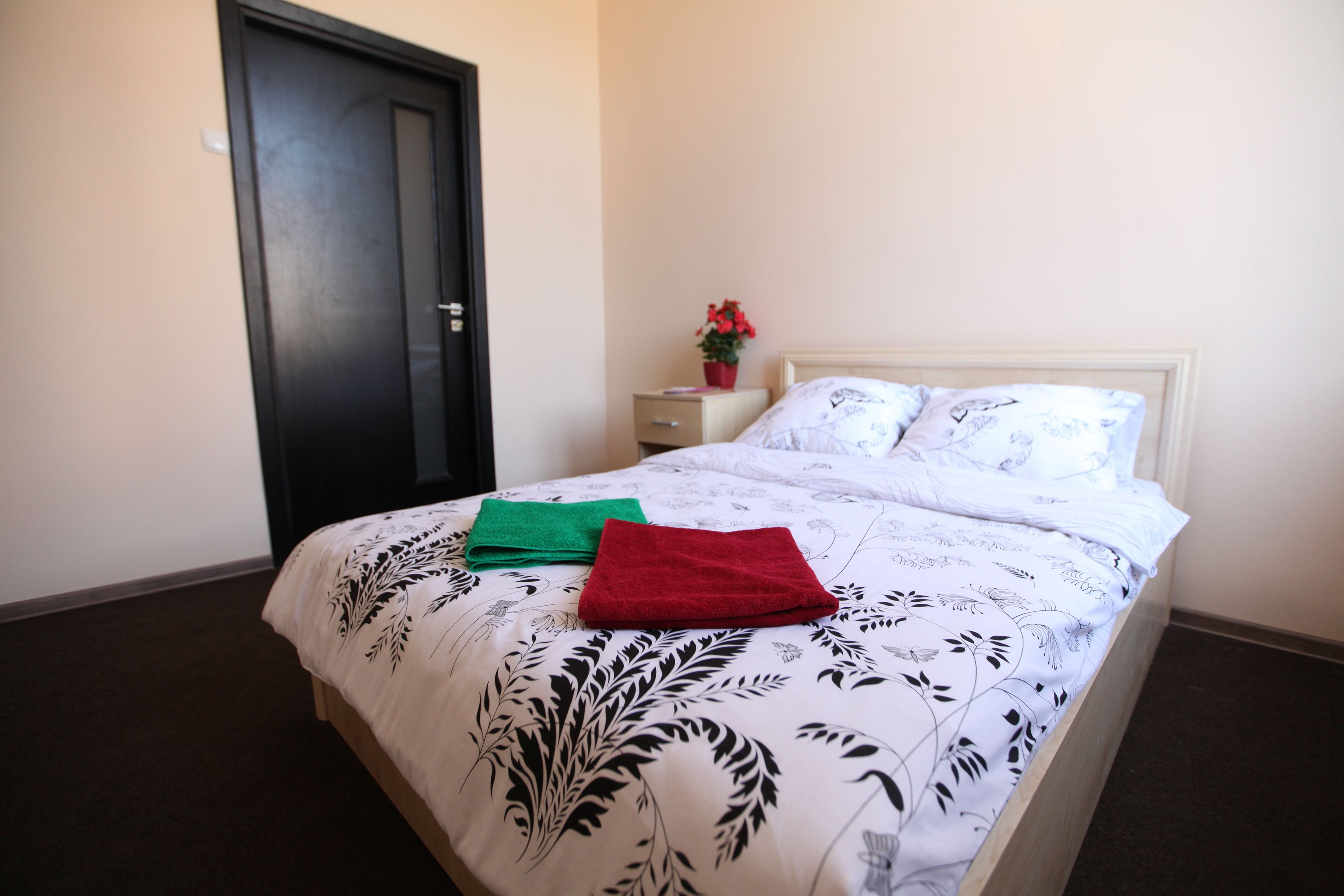 City Double Room Single Use | 1 bedroom, blackout drapes, soundproofing, iron/ironing board