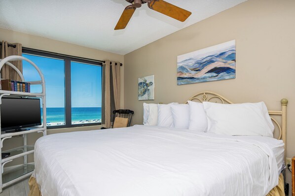 3 habitaciones, tabla de planchar con plancha y wifi gratis 