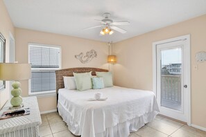 3 bedrooms, iron/ironing board, free WiFi, bed sheets - Private Pool | Pet-Friendly | Beach Access (Gulf Shores)