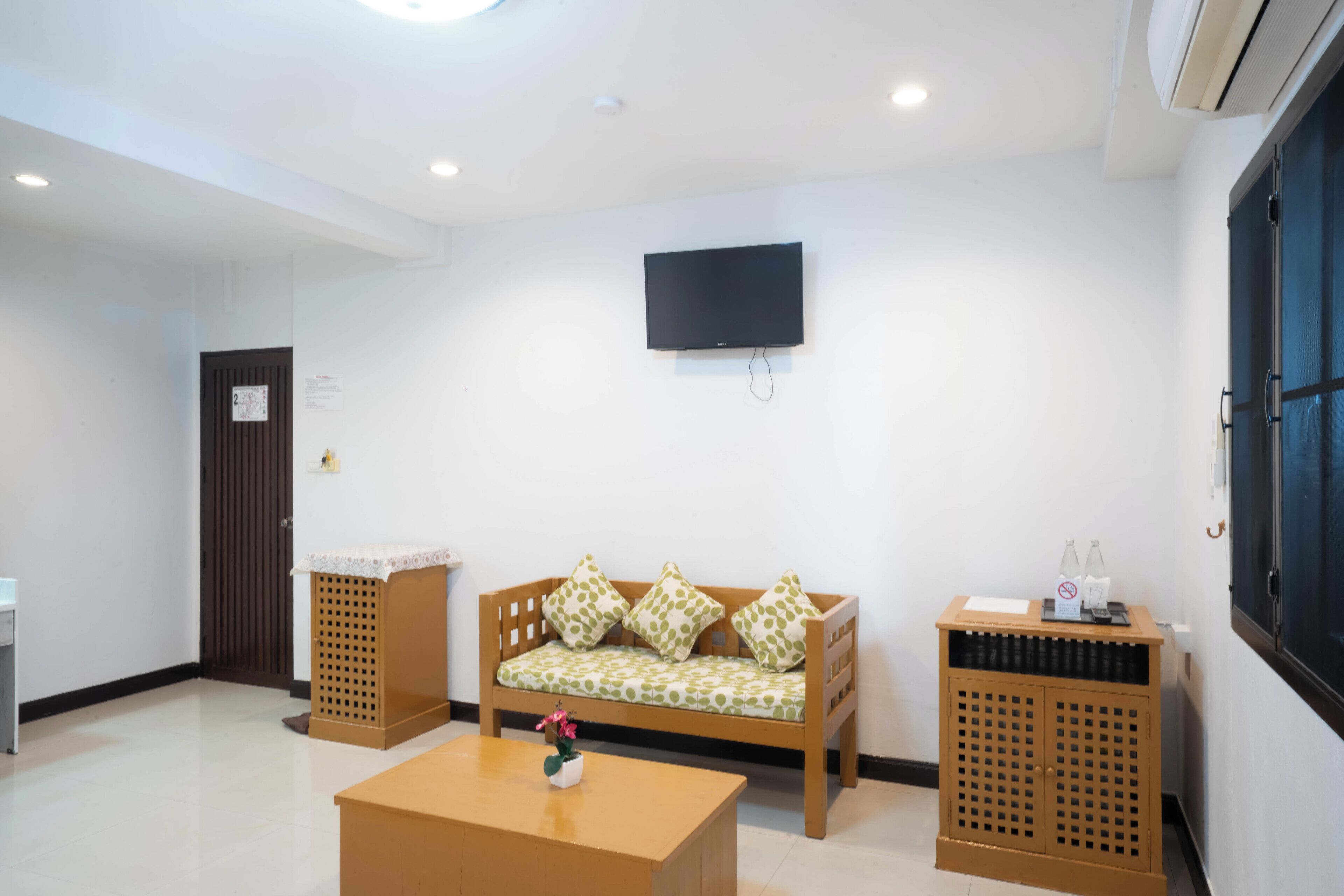 Photo - TJR Boutique Hotel