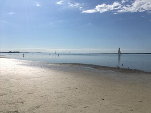 Sun-loungers, beach towels