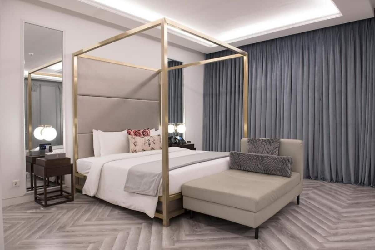 Svit Royal | 1 sovrum, minibar, skrivbord och ljudisolering