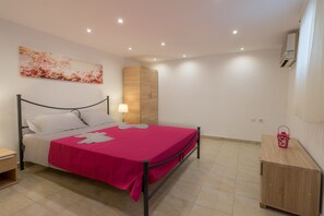 Villa, 3 soverom, balkong | 3 soverom, barnesenger (inkludert) og wi-fi (inkludert)