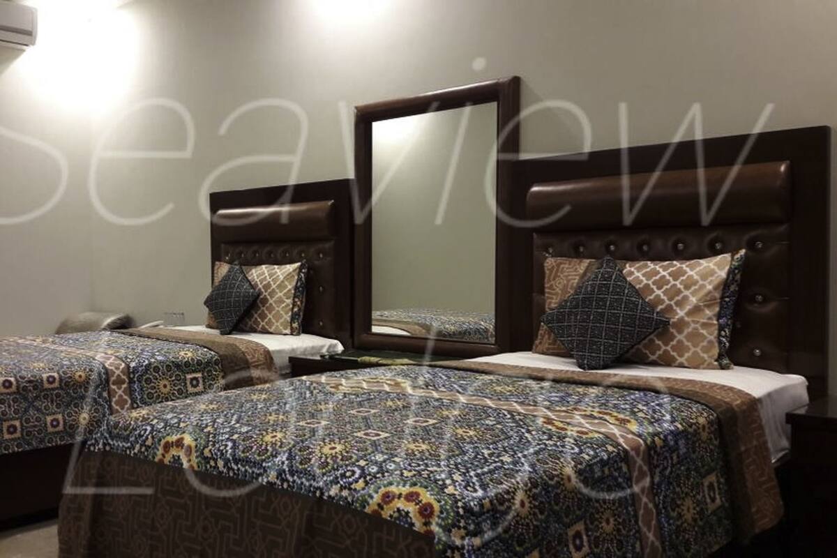 Minibar, soundproofing, iron/ironing board, free WiFi