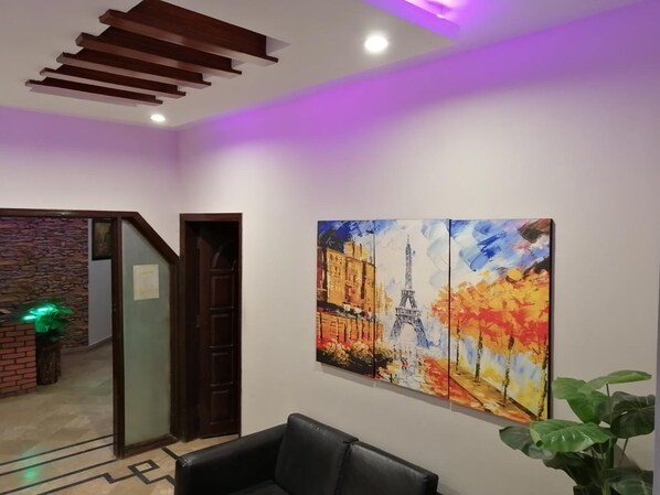 Interior - Sea View Lodge (Karachi)