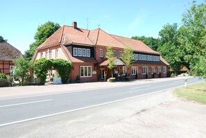 Property entrance - Misselhorner Hof (Südheide)