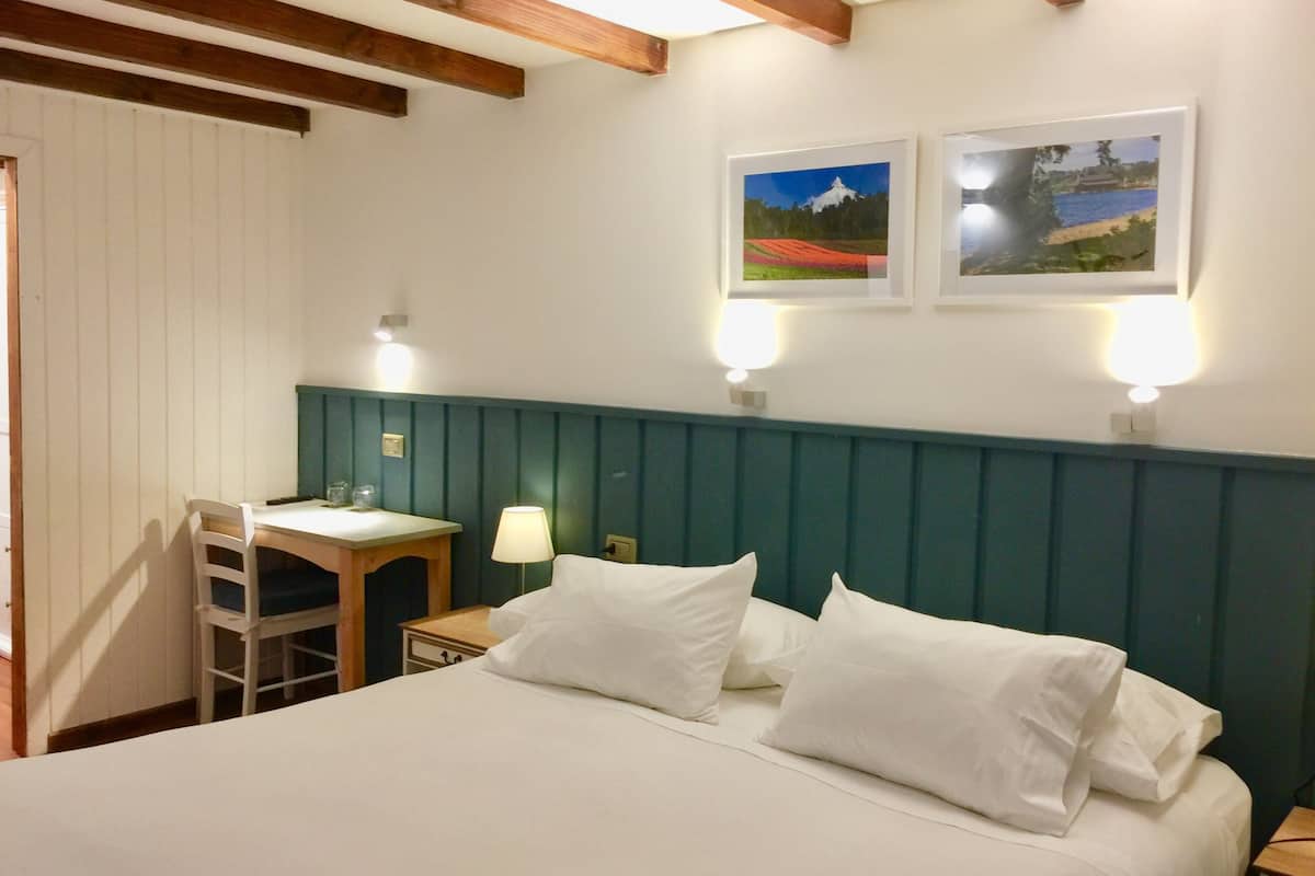 standard double room | egyptian cotton sheets, premium bedding, down duvets