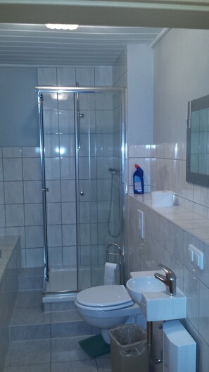 Shared bathroom - Gästehaus Vienenburg (Goslar)