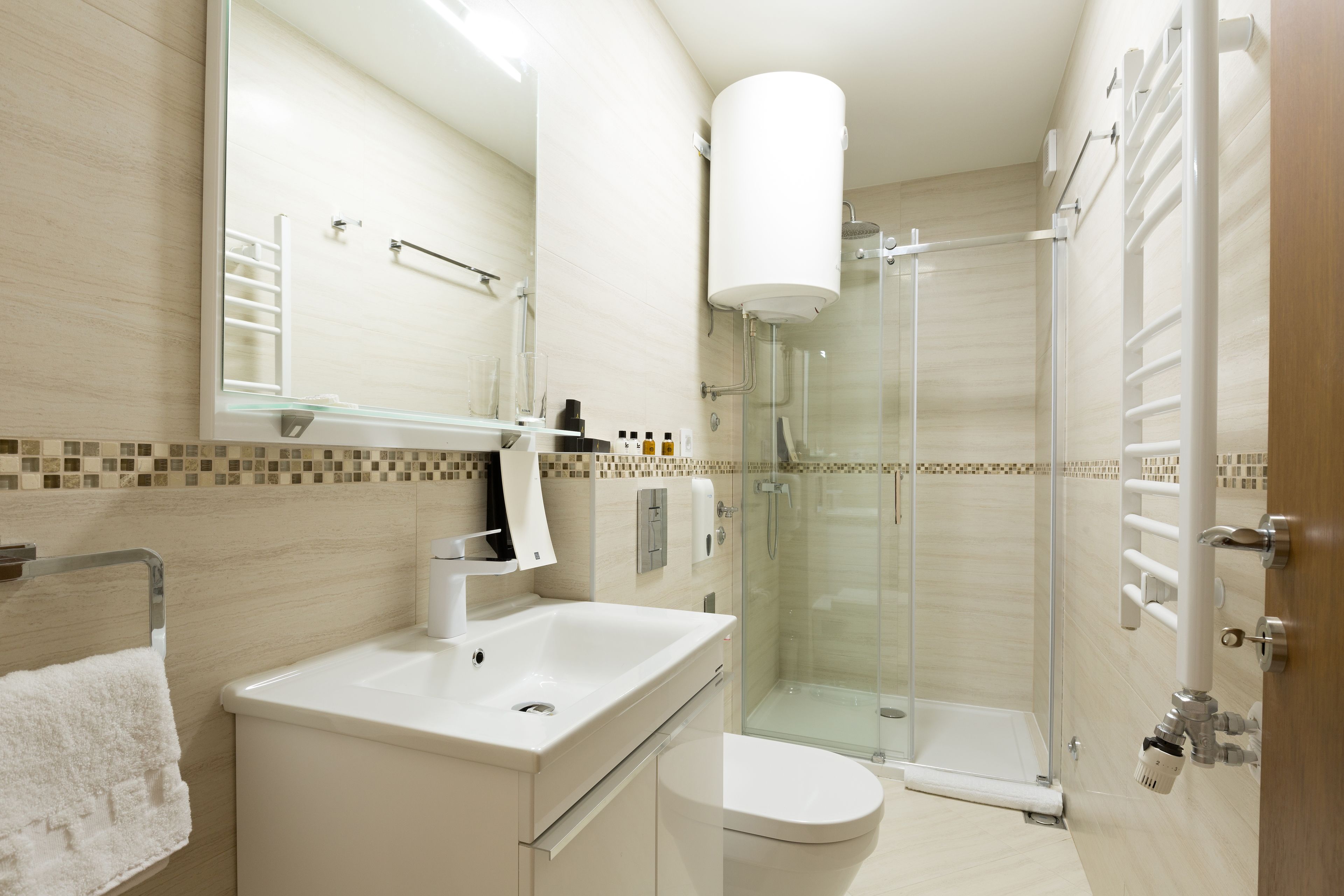 apartment, 1 bedroom, terrace | bathroom | shower, free toiletries, hair dryer, slippers