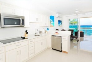 Luxury Villa, 1 Bedroom, Oceanfront | Private kitchen