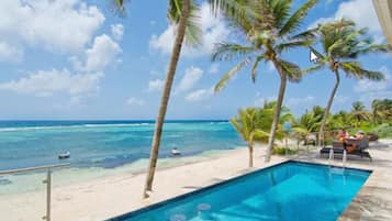 Outdoor pool, pool loungers