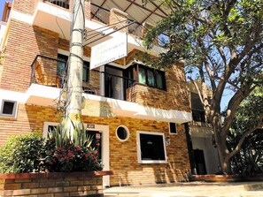 Front of property - San Marcos Taganga - Hostel (Santa Marta)