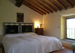 1 habitación y ropa de cama de alta calidad