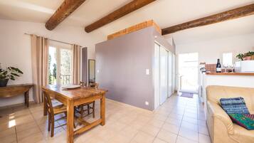 Superior cottage, en-suite badkamer (Vue sur le Ventoux) | Privékeuken