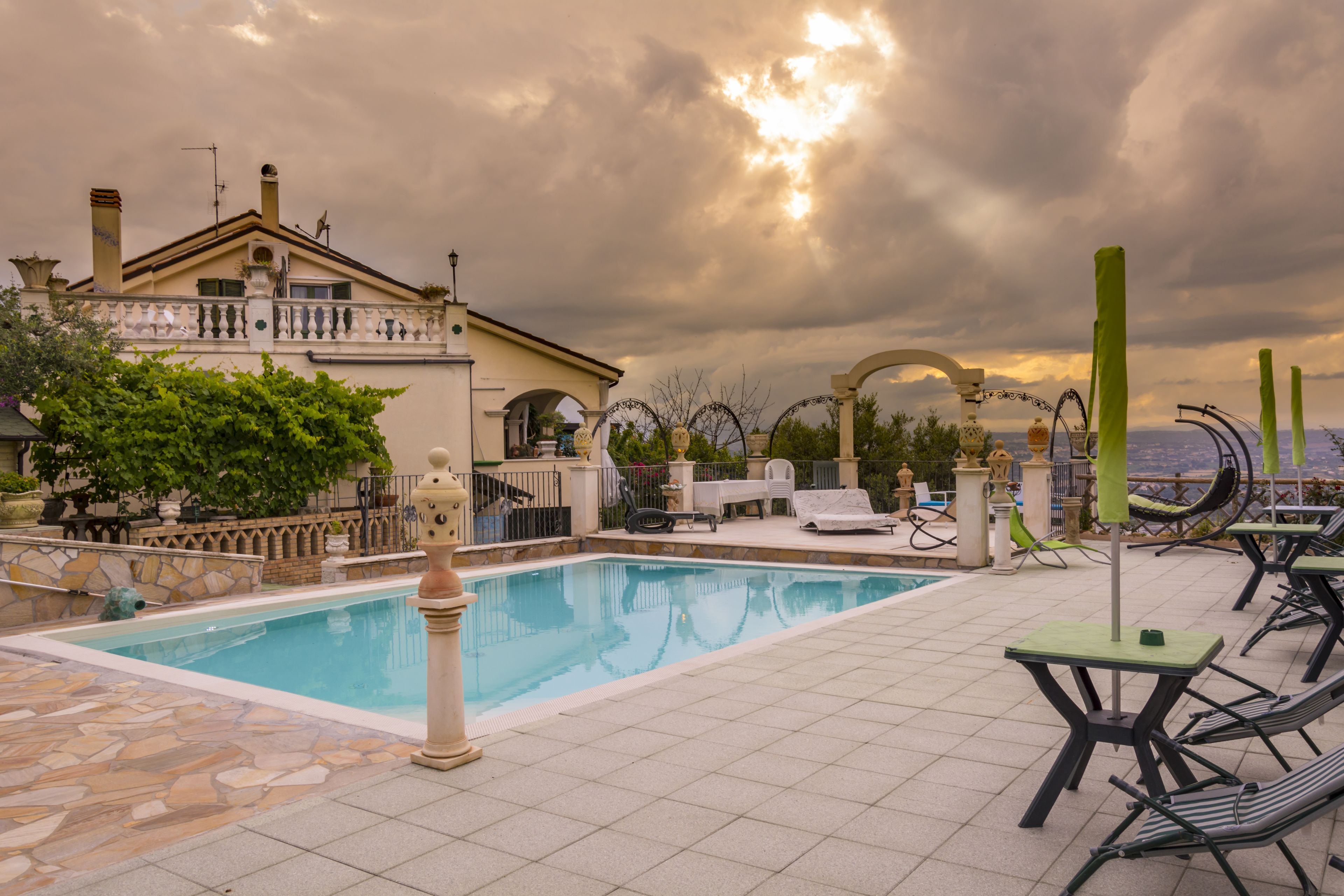 Piscine extérieure (ouverte en saison)