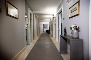Hallway - Principessa Mafalda (Messina)