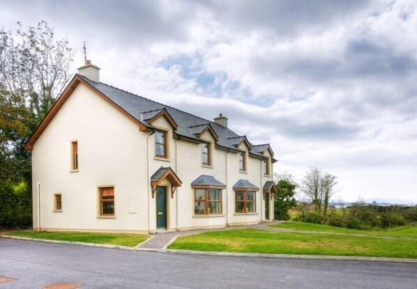 Exterior - Ballylickey Bay Holiday Home (Bantry)