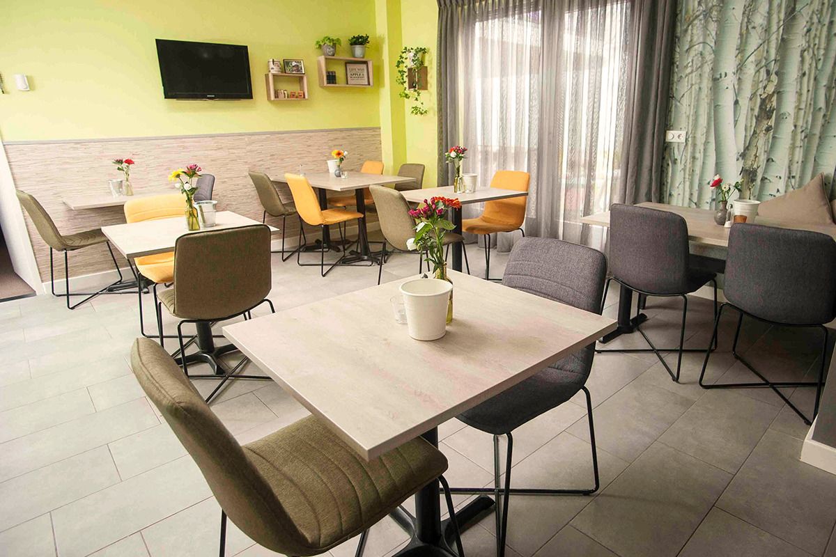 daily buffet breakfast (eur 7 per person)