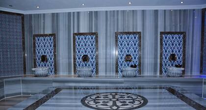 Winter City Hotel
