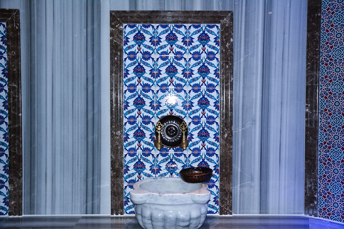 sauna, steam room, turkish bath/hammam, 2 treatment rooms