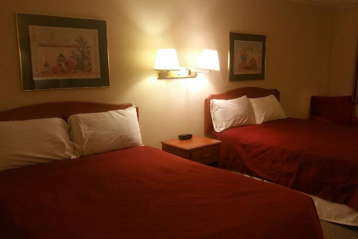 Standard Double Room, 2 Double Beds | Desk, iron/ironing board, WiFi (free), bed sheets