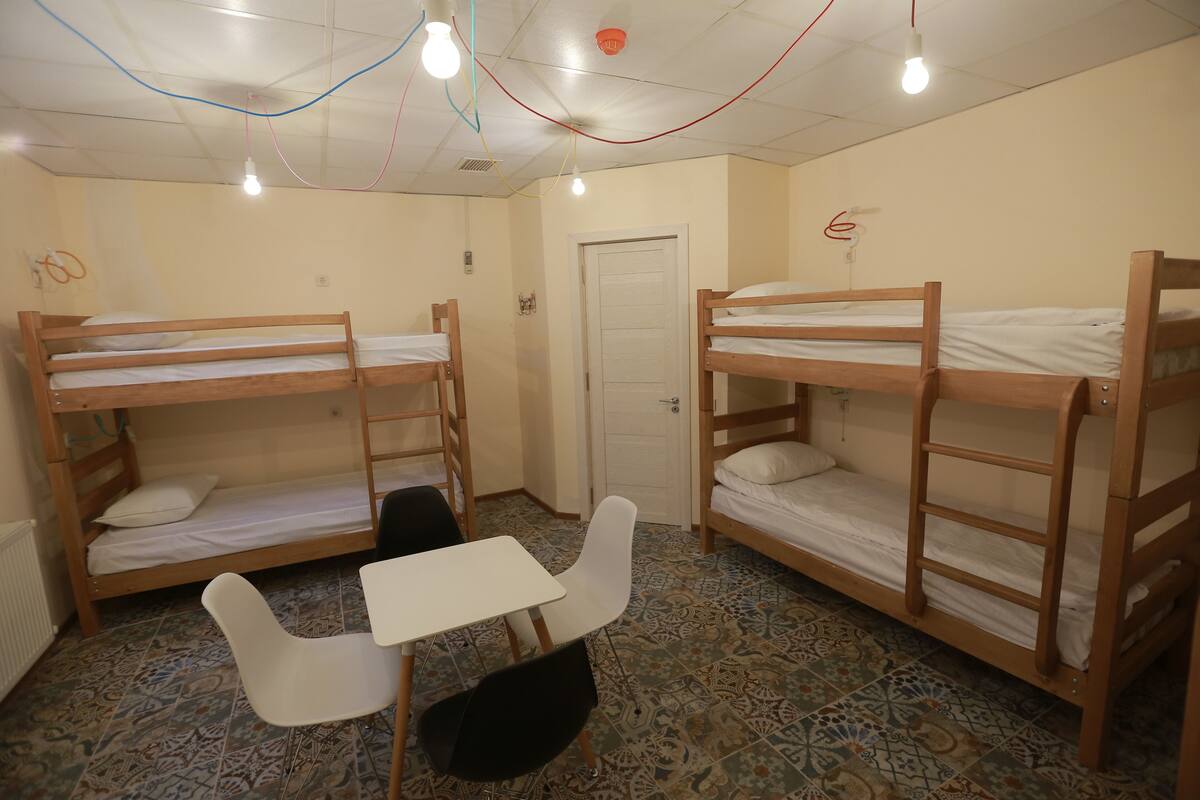 Premium bedding, iron/ironing board, rollaway beds, free WiFi